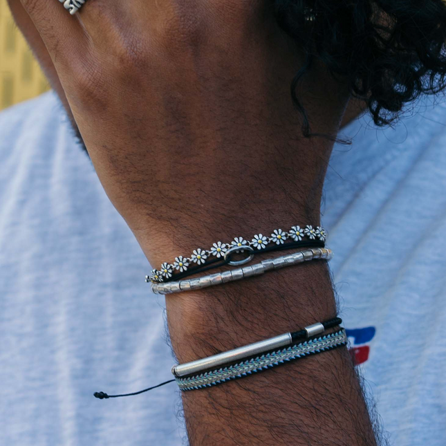 Assorted Daisy Sterling Silver Chain Bracelet-Bracelet-Kompsós