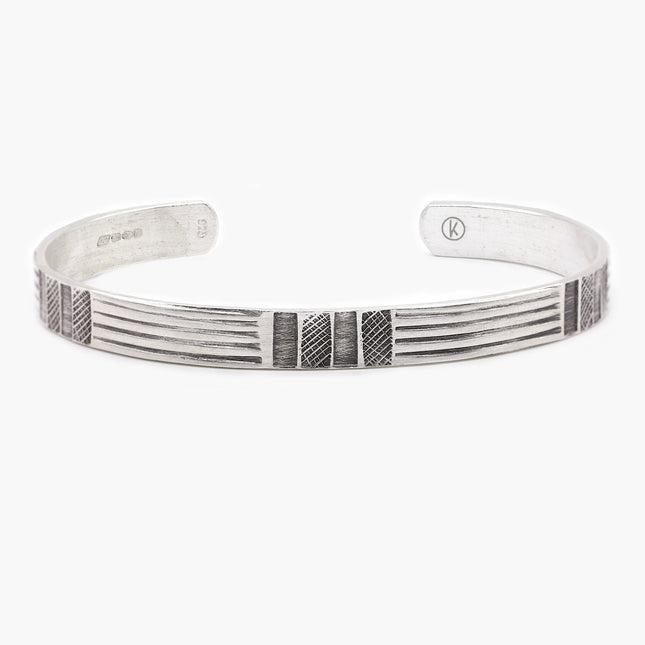 Hand-forged "Maya" Silver Bangle-Jewelry-Kompsós