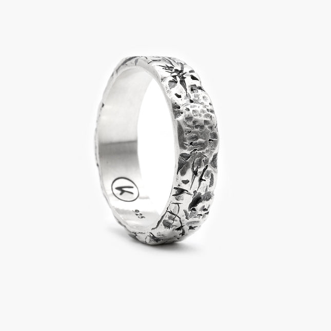 Hand-forged Sterling Silver Band Ring-Ring-Kompsós