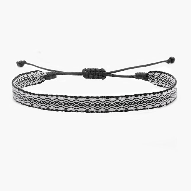 Handmade Purnama Bracelet (Black/White)