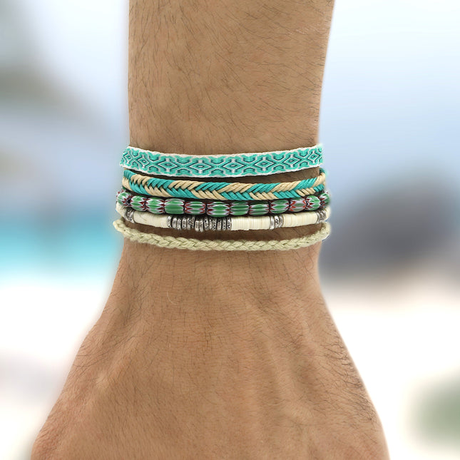 Handmade Purnama Bracelet (Light Green)