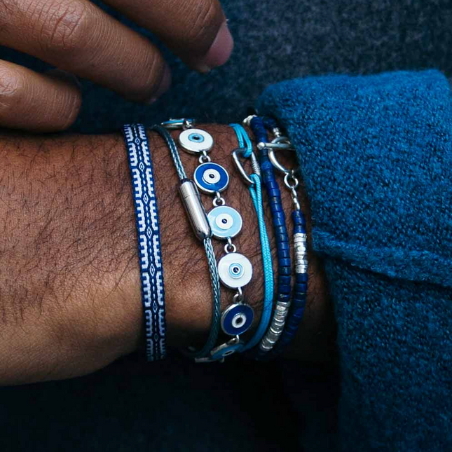 Sailing Cable Bracelet With Silver Screwing Mechanism (Black)-Bracelet-Kompsós