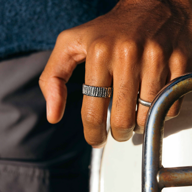 Sterling Silver Crater Ring-Ring-Kompsós