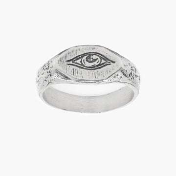 Thin Signet Ring With Engraved Evil Eye-Ring-Kompsós
