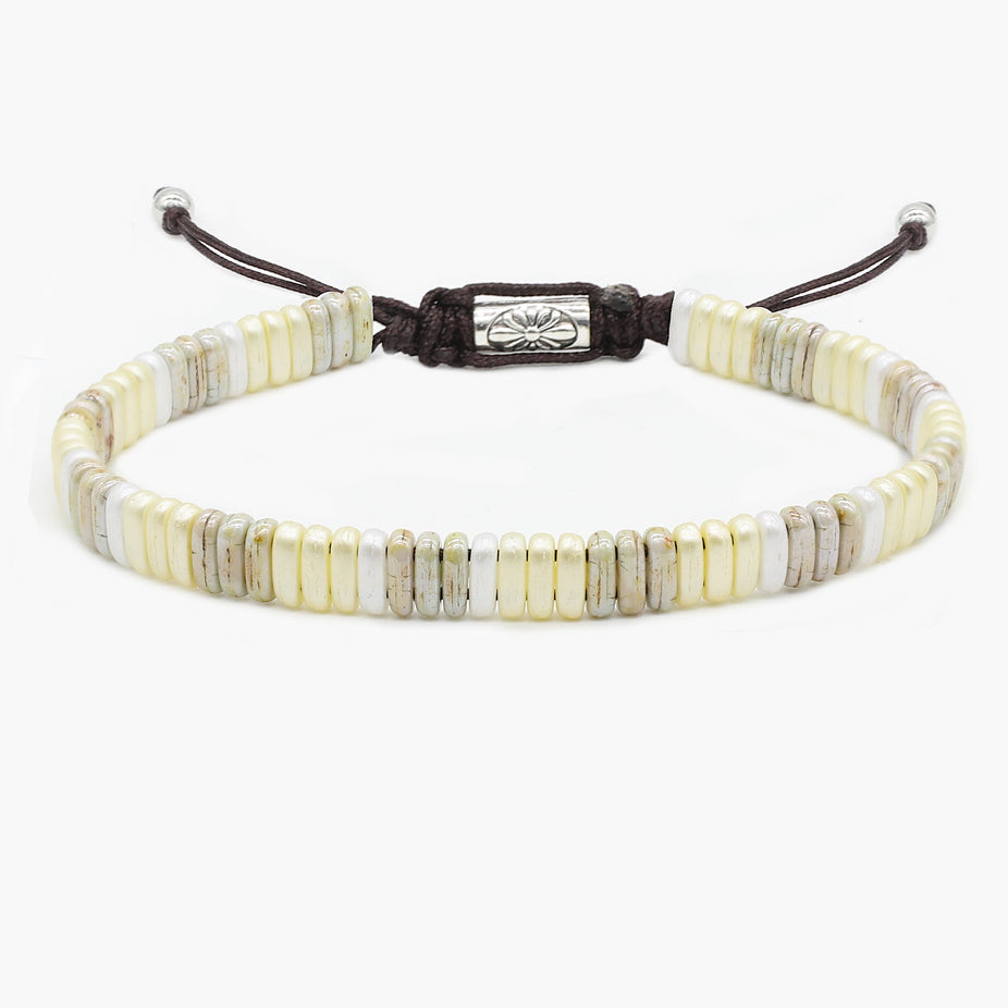 Adjustable Bracelet With Assorted Glass Beads (Cream)-Kompsós