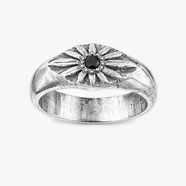 Celestial Sterling Silver Ring With Onyx-Ring-Kompsós