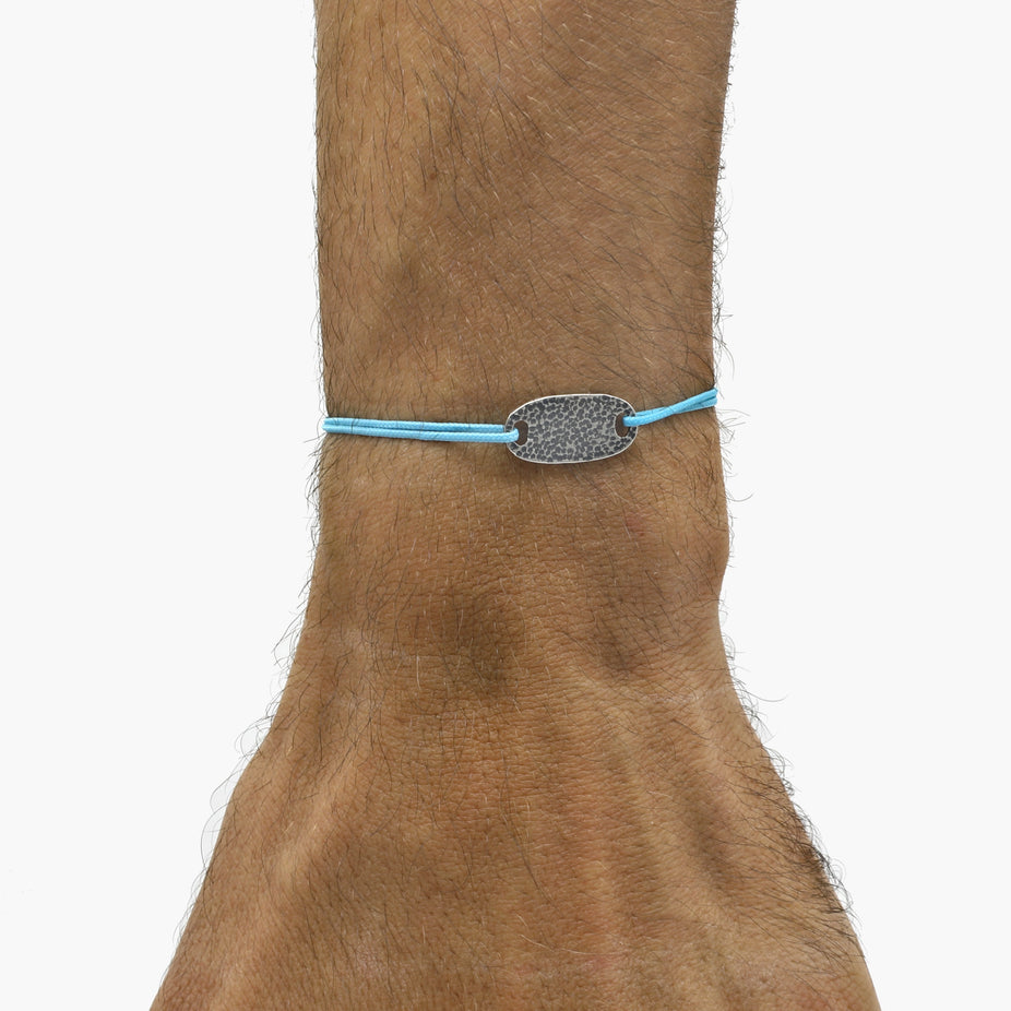 Cord Bracelet With Hammered Sterling Silver Plate (Light Blue)-Kompsós