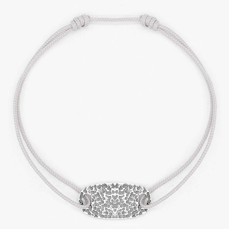 Cord Bracelet With Hammered Sterling Silver Plate (Light Grey)-Kompsós