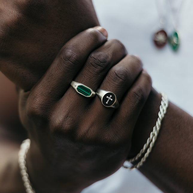 Cross Sterling Silver Ring With Malachite Stone-Ring-Kompsós