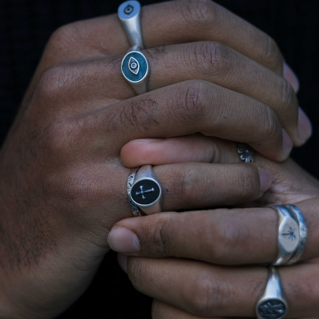 Cross Sterling Silver Ring With Matte Onyx Stone-Ring-Kompsós