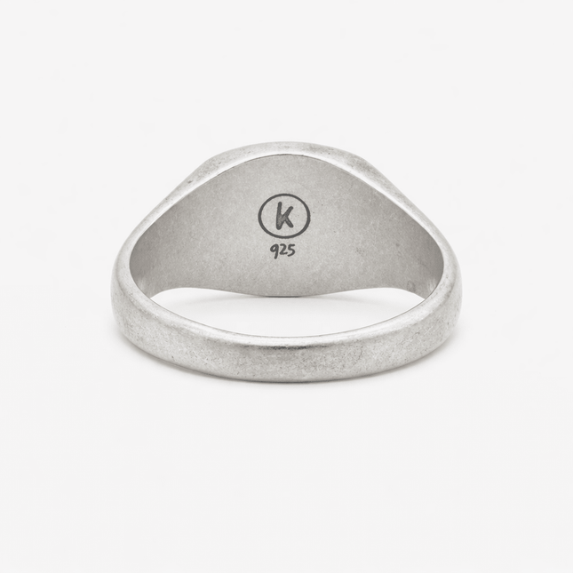Cushion Signet Ring With Malachite Stone-Ring-Kompsós