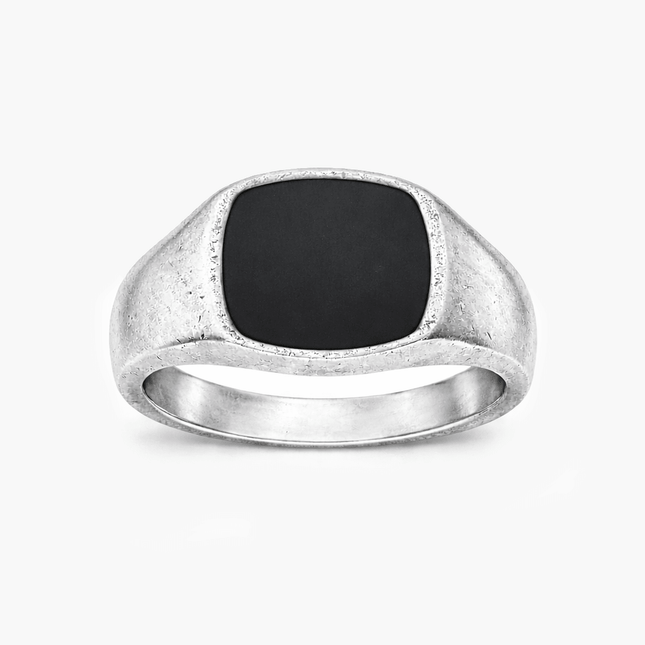 Cushion Signet Ring With Matte Onyx Stone-Ring-Kompsós