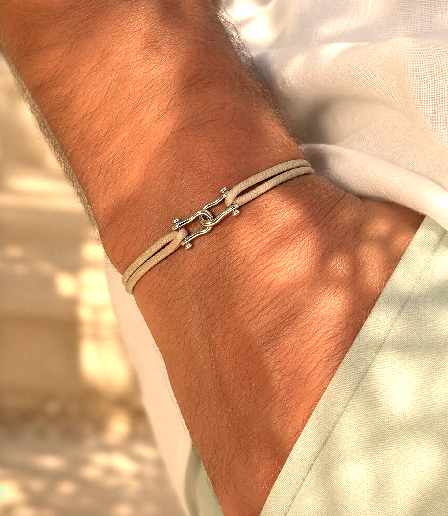 Double Shackles Cord Bracelet (Red)-Bracelet-Kompsós