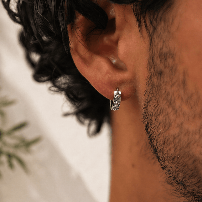 Embossed Stars Sterling Silver Earring-Earring-Kompsós