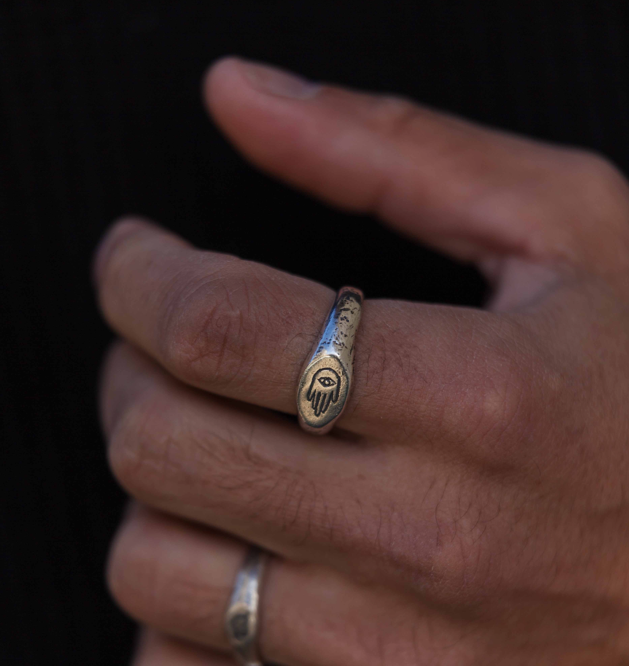 Engraved Hand With Eye Sterling Silver Ring-Ring-Kompsós