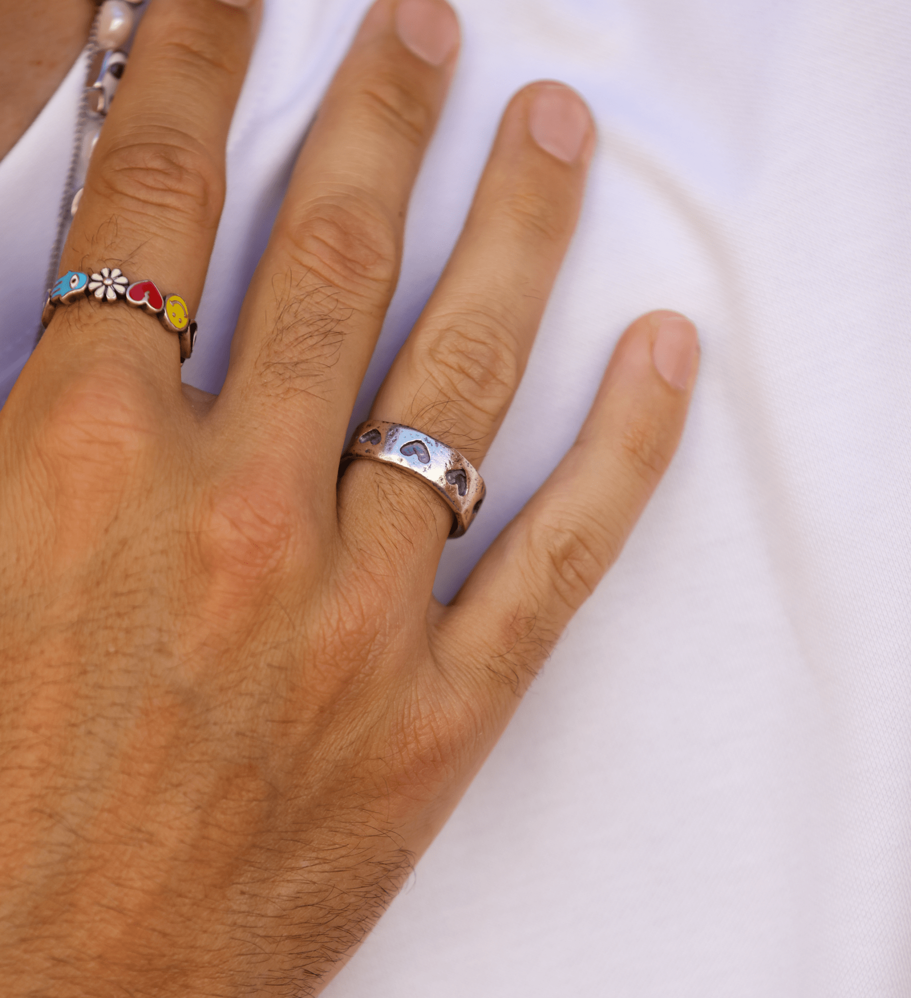 Engraved Hearts Sterling Silver Ring-Ring-Kompsós