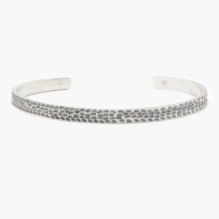Hammered Silver Bangle With Oxidised Finish-Bracelet-Kompsós