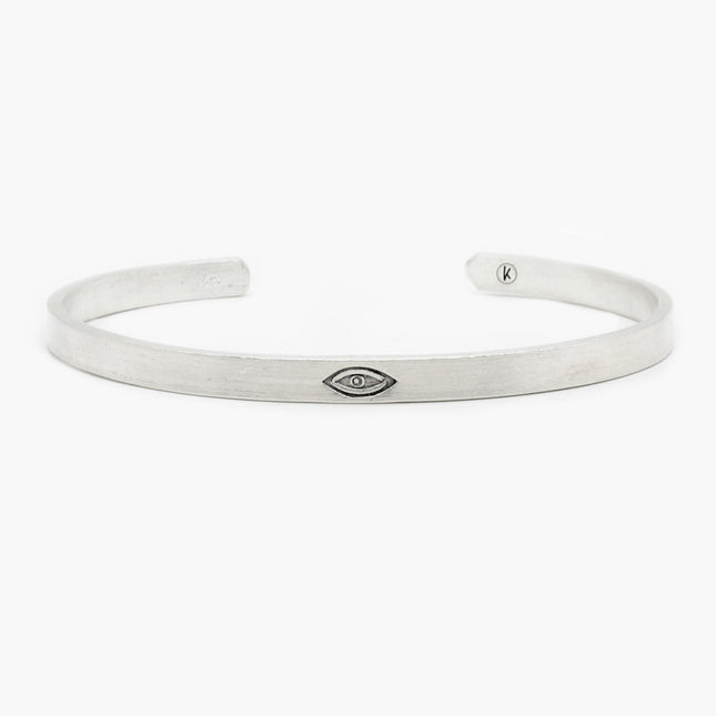 Hand-Forged Evil Eye Polished Silver Bangle-Kompsós