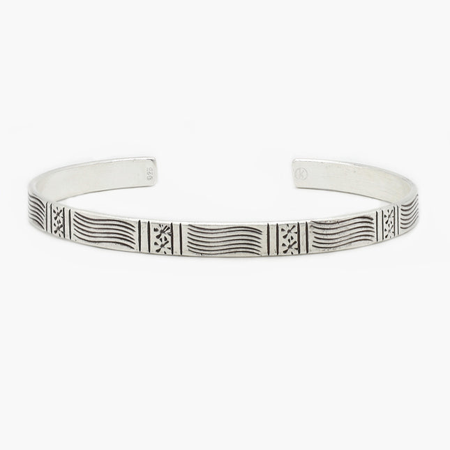 Hand-forged "Apache" Silver Bangle-Jewelry-Kompsós