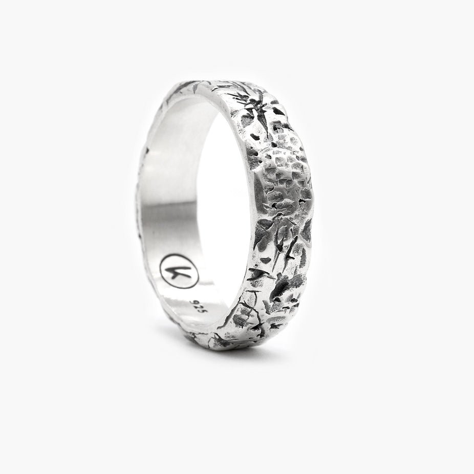 Hand-forged Sterling Silver Band Ring-Ring-Kompsós