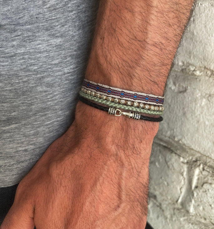 Handmade Purnama Bracelet 48 (Blue/Red) - Kompsós