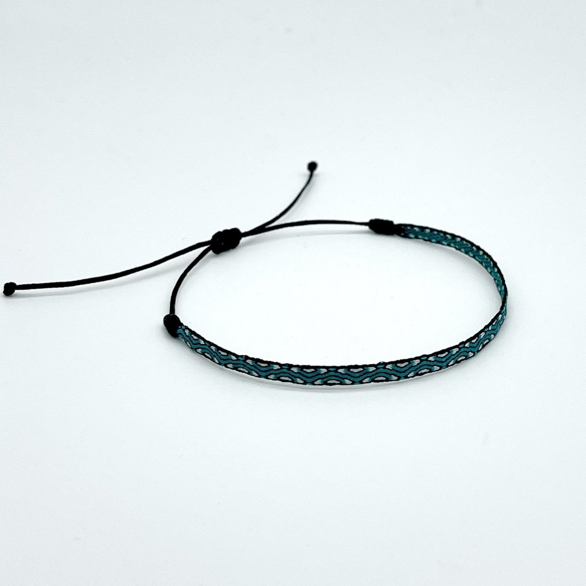 Handmade Purnama Bracelet (Blue Waves) - Kompsós