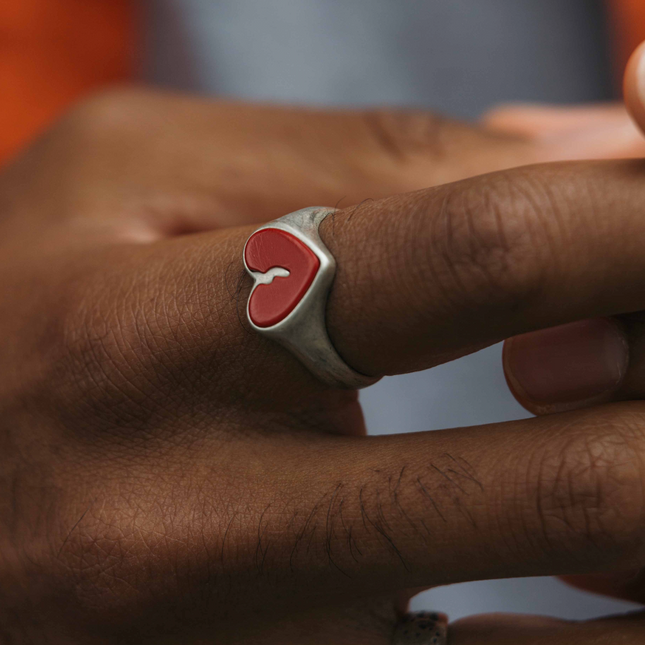 Heartbreak Red Carnelian Sterling Silver Ring-Ring-Kompsós