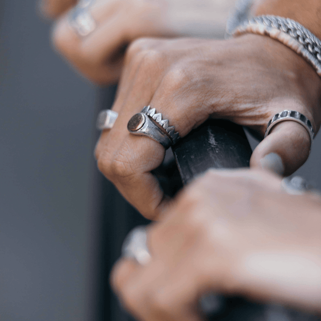 Heartbreak Sterling Silver Ring-Ring-Kompsós