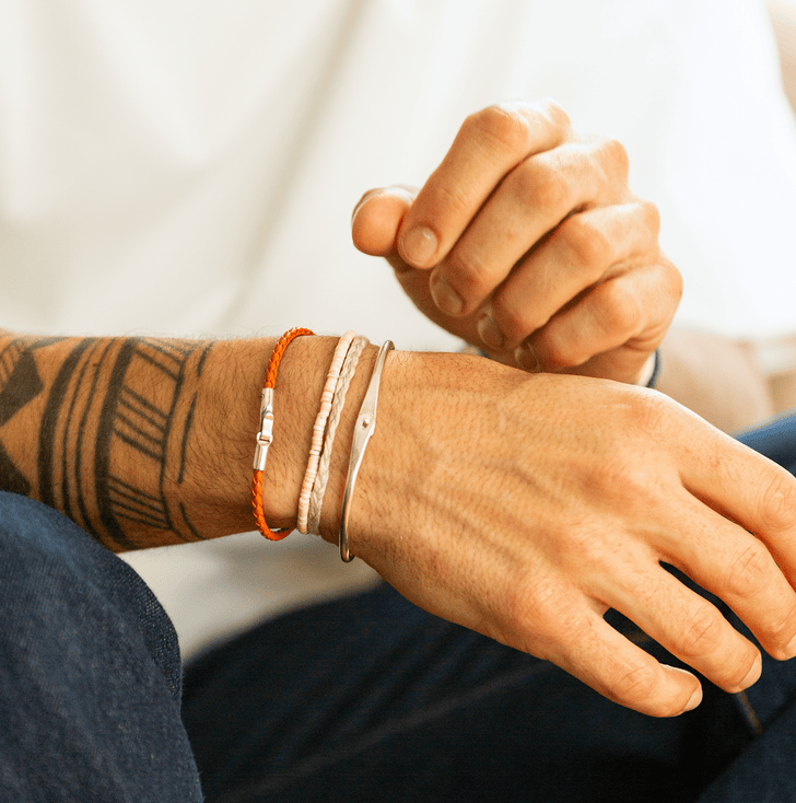 Italian Leather Bracelet With Sterling Silver Clasp (Red)-Bracelet-Kompsós