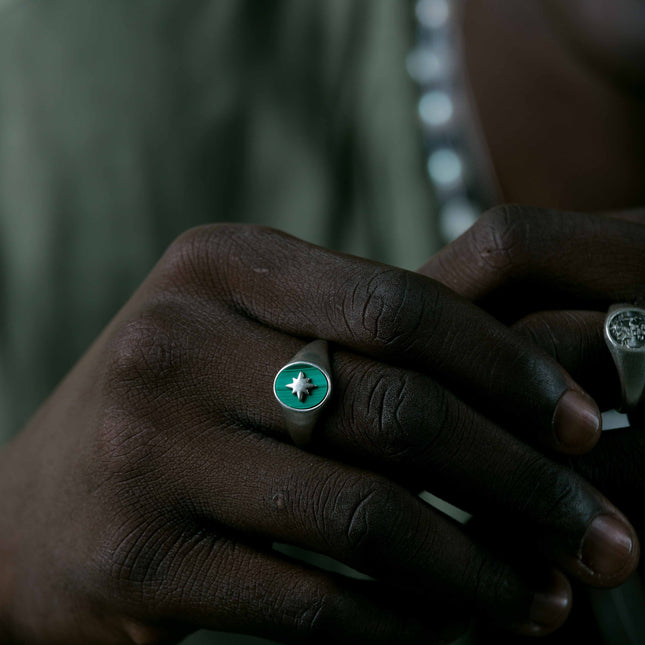 Malachite "Rio" Sterling Silver Signet Ring-Ring-Kompsós