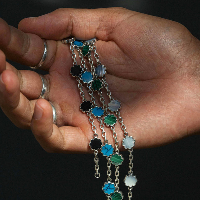 Multi Daisies Sterling Silver Chain Bracelet With Arizona Turquoise-Bracelet-Kompsós