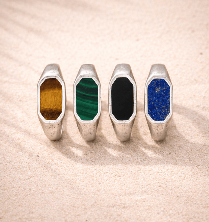 Octagon Signet Ring With Malachite Stone-Ring-Kompsós