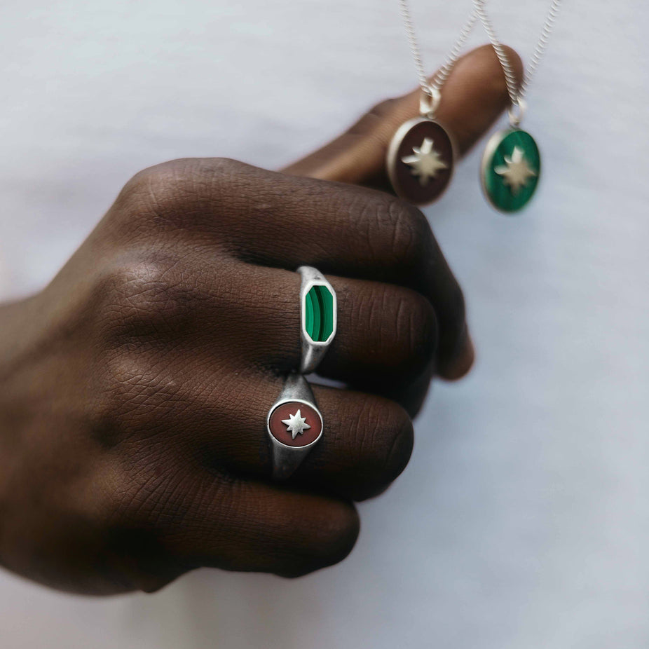 Octagon Signet Ring With Malachite Stone-Ring-Kompsós
