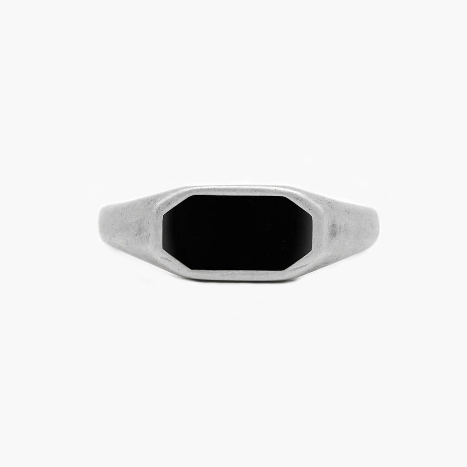Octagon Signet Ring With Matte Onyx Stone-Ring-Kompsós