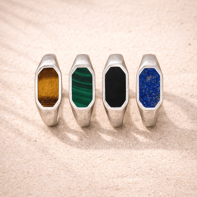 Octagon Signet Ring With Matte Onyx Stone-Ring-Kompsós