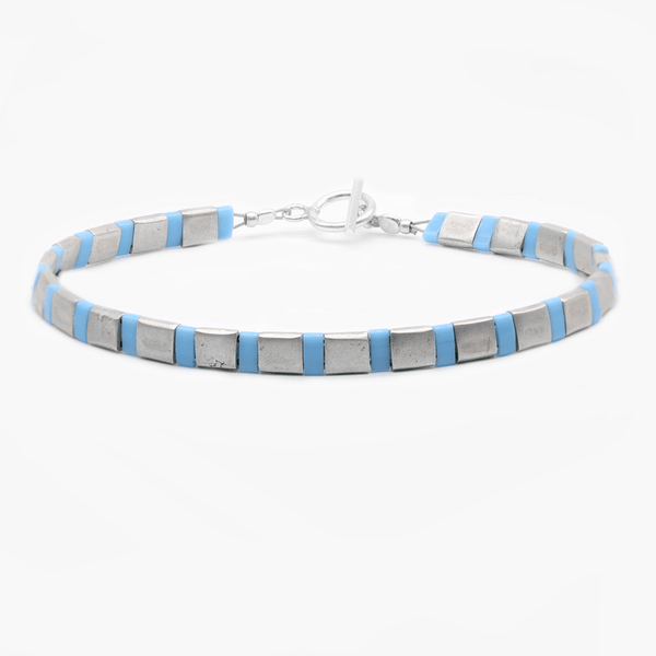 Silver Bracelet With Hand-Forged Tila Beads (Light Blue) – Kompsós