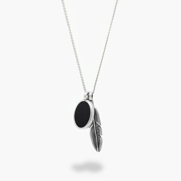 Silver Necklace With Feather And Matte Onyx Charm-Necklace-Kompsós