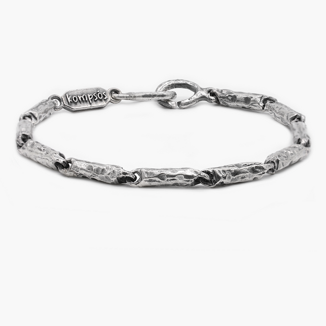 Sterling Silver Bracelet With Hammered Links-Bracelet-Kompsós