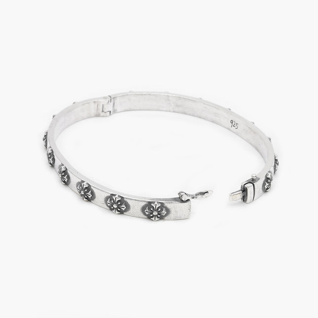 Sterling Silver Lockup Bangle With Patonce Cross-Bracelet-Kompsós