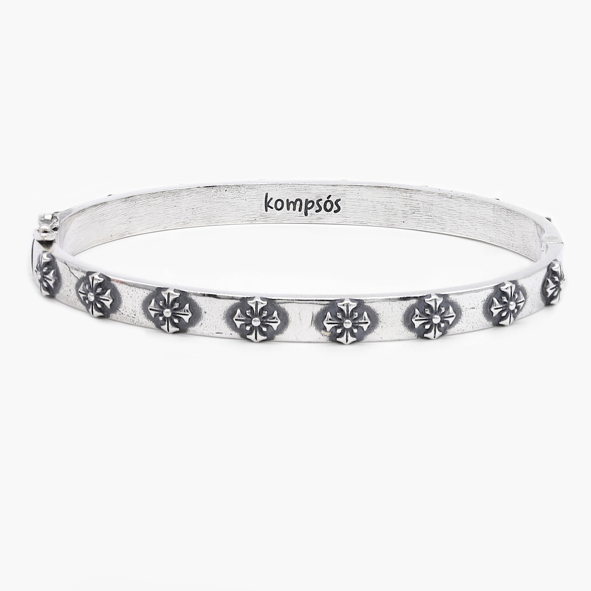 Sterling Silver Lockup Bangle With Patonce Cross-Bracelet-Kompsós
