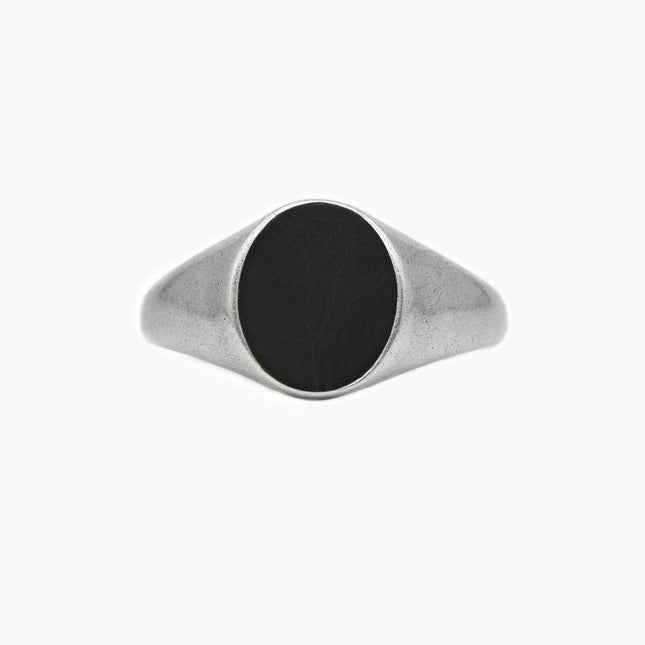 Sterling Silver Oval Signet Ring With Matt Onyx Stone-Ring-Kompsós