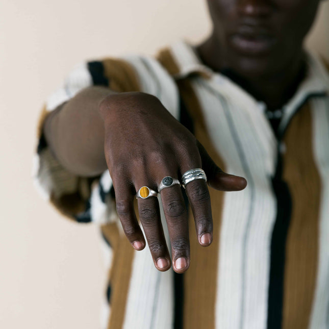 Sterling Silver Oval Signet Ring With Tiger Eye Stone-Ring-Kompsós