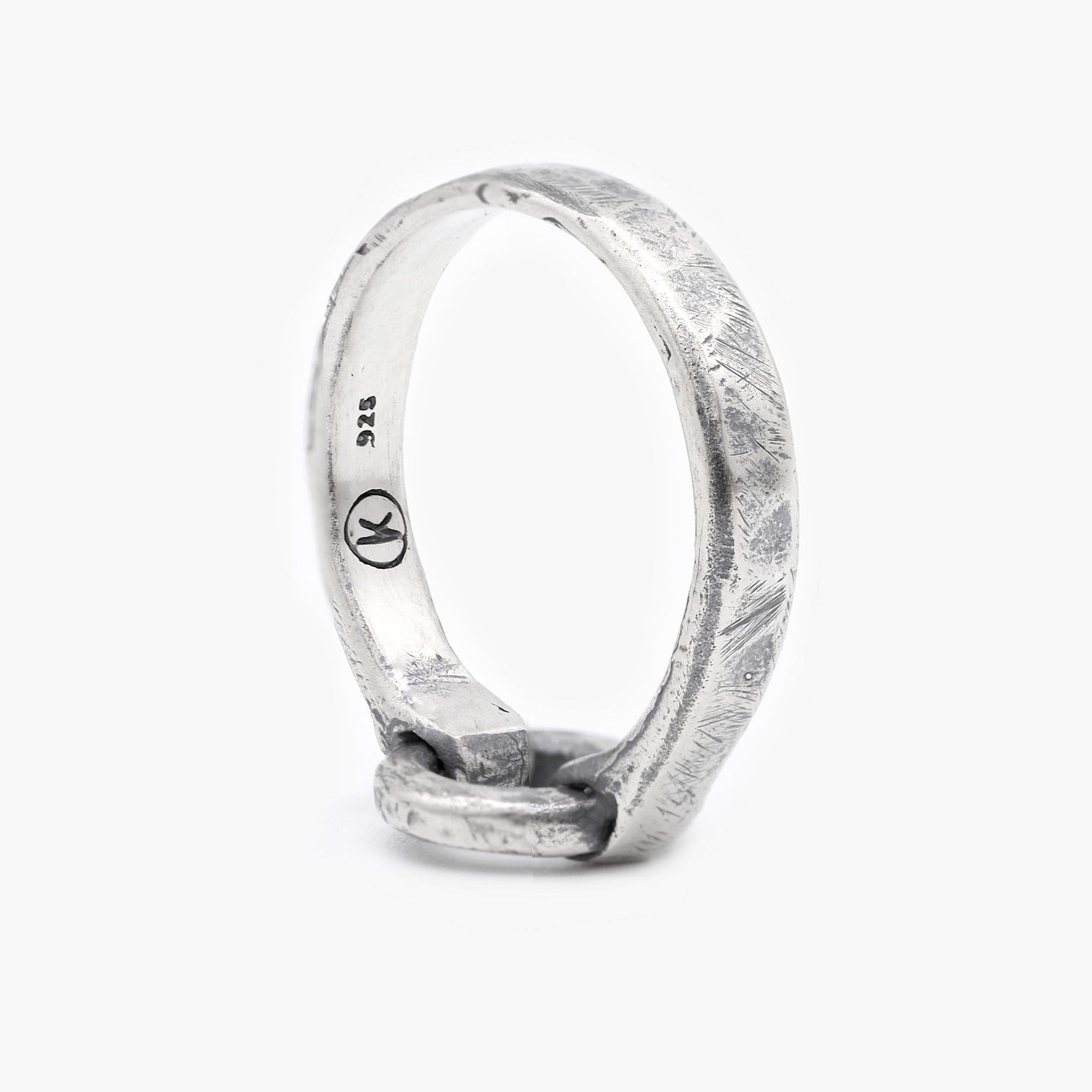 Sterling Silver Round Perforated Signet Ring-Ring-Kompsós