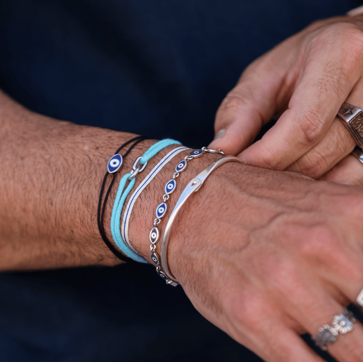 String Bracelet With Evil Eye Charm (Light Blue)-Bracelet-Kompsós