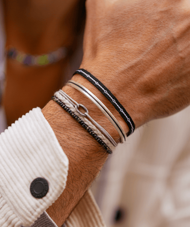 The Monochrome Stack-Bracelet-Kompsós