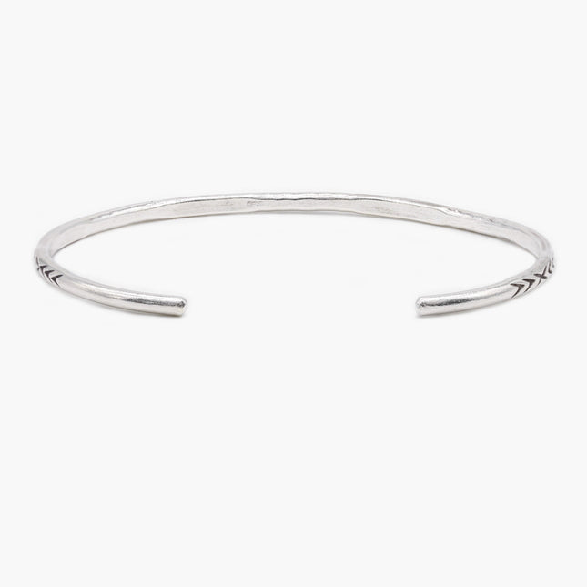 Tribal Sterling Silver Bangle-Kompsós