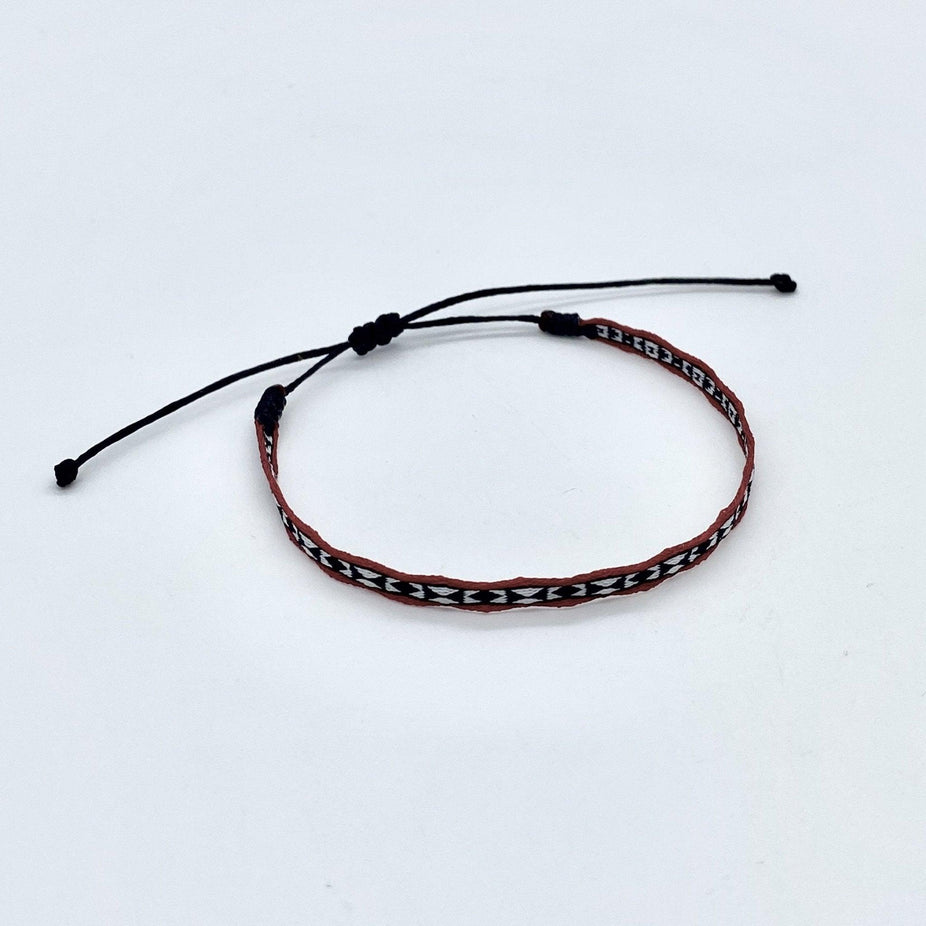 Handmade Purnama Bracelet (Navajo Patterns) - Kompsós