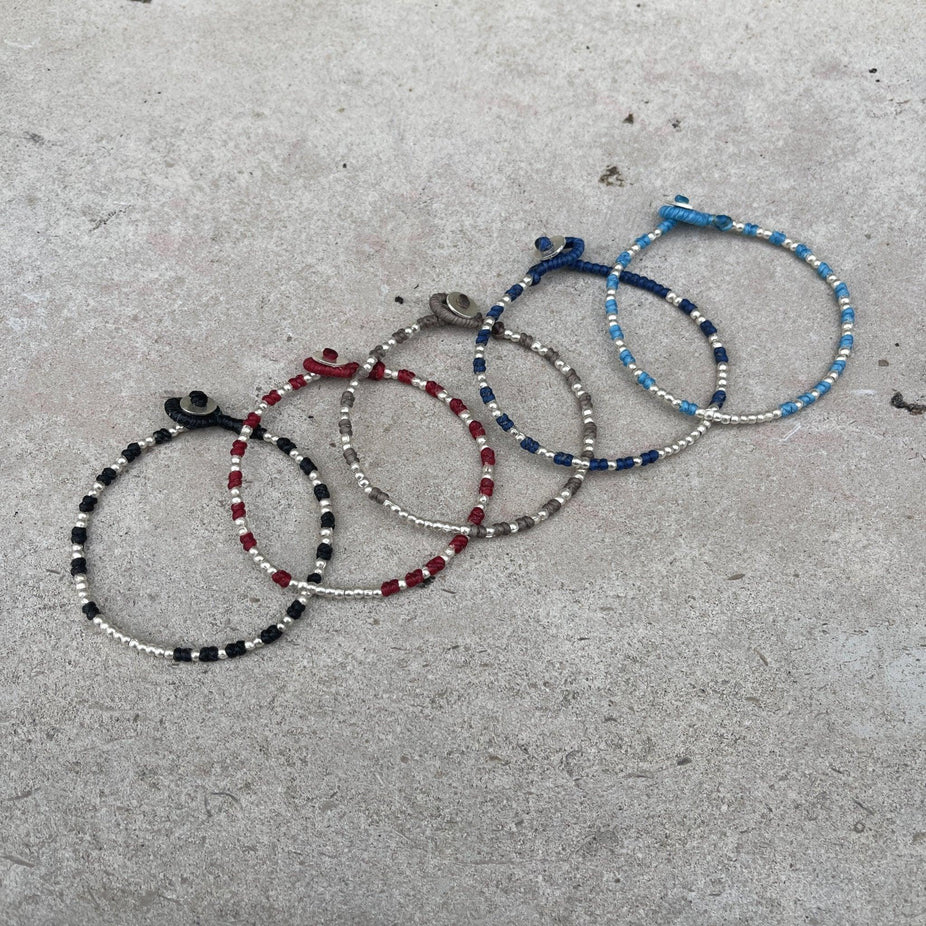 Knot Silver Beads Bracelet (Light Brown)-Kompsós