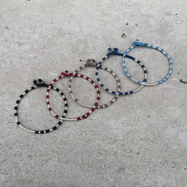 Knot Silver Beads Bracelet (Navy Blue)-Kompsós