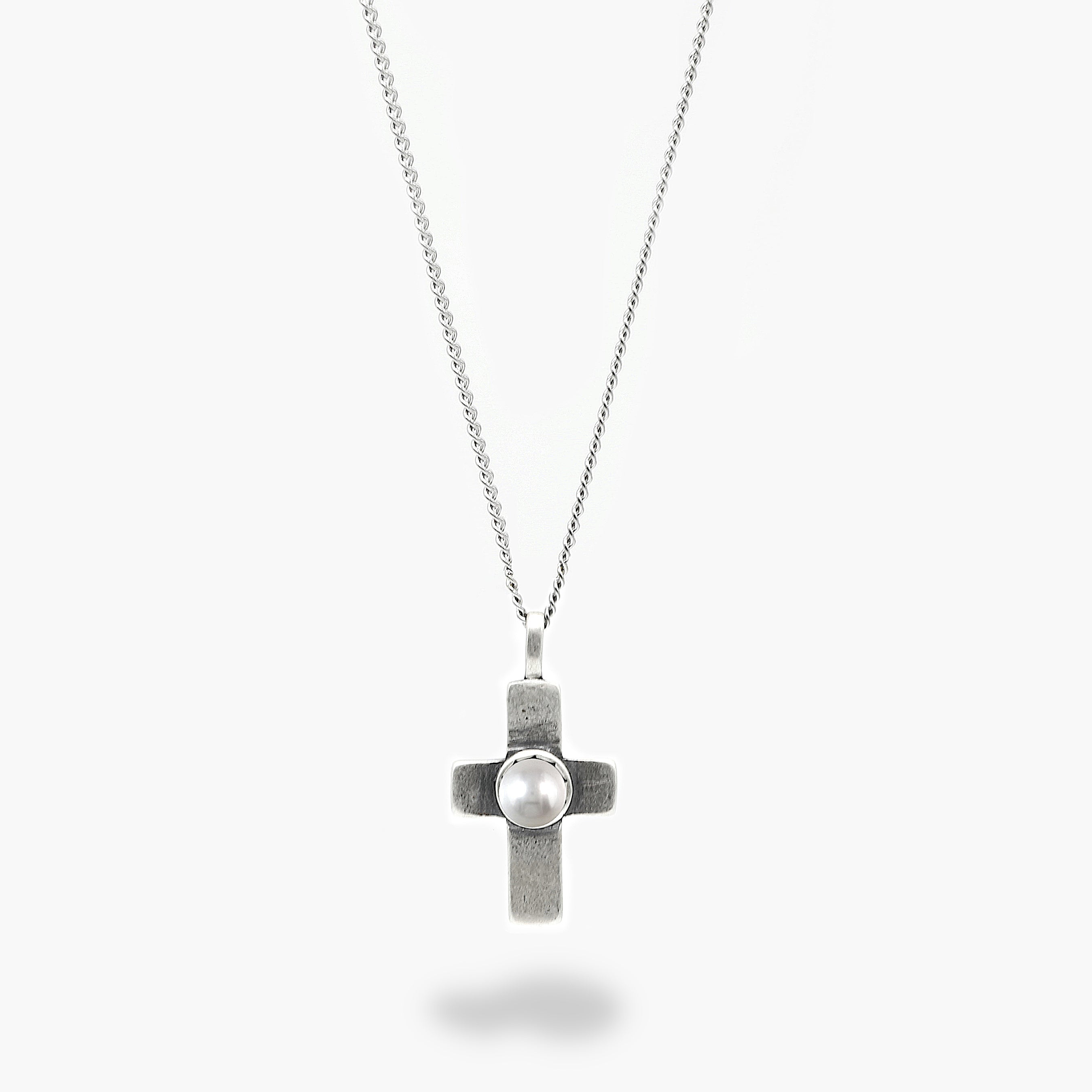 Silver Cross With Freshwater Pearl Necklace-Necklace-Kompsós